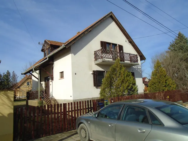 Eladó ház Tiszakécske, Kazinczy utca 150 nm