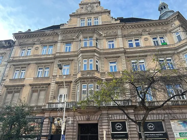 Eladó lakás Budapest VI. kerület 76 nm