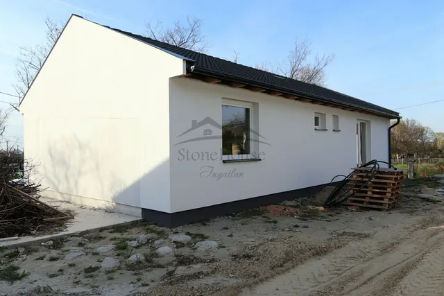 Eladó ház Győrság 93 nm