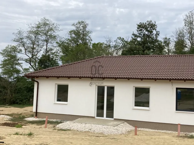 Eladó ház Pilisjászfalu 51 nm