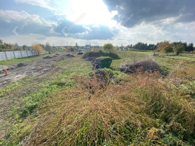 Eladó 573 m² telekterületű egyéb telek 25 millió Ft értékben Győrben - Gyirmóti telkek lakóparkban