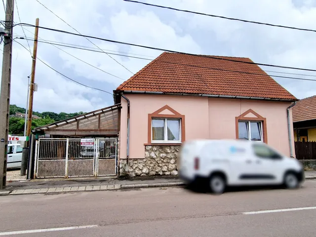 Eladó ház Miskolc, Győri kapu 118 nm