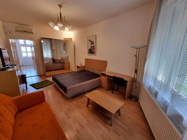 Eladó lakás Budapest VIII. kerület, Józsefváros, Alföldi utca 40 nm