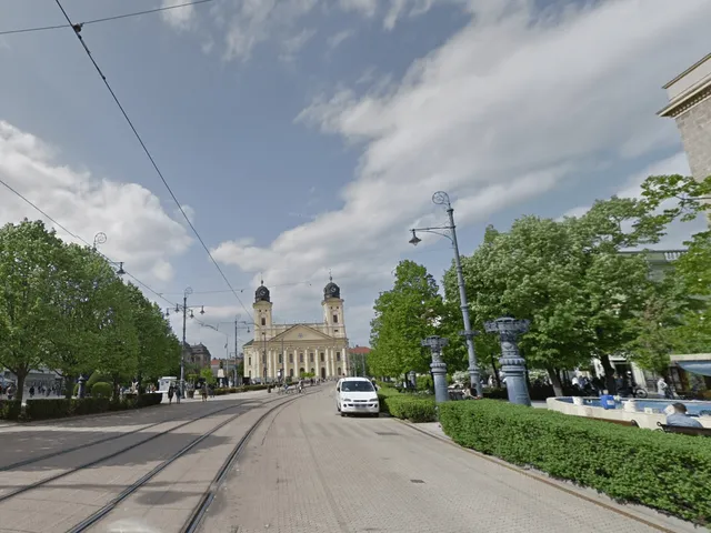 Eladó kereskedelmi és ipari ingatlan Debrecen 140 nm