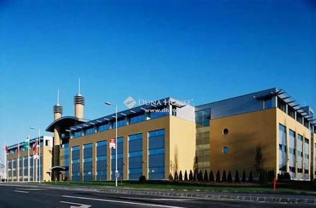 Eladó kereskedelmi és ipari ingatlan Budapest XV. kerület, Újpalota 37 nm