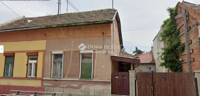 Eladó ház Budapest XV. kerület, Rákospalota 42 nm