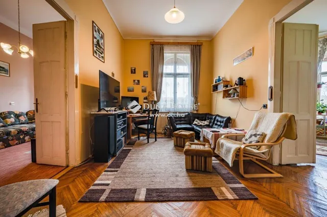 Eladó lakás Budapest VIII. kerület, Józsefváros 119 nm