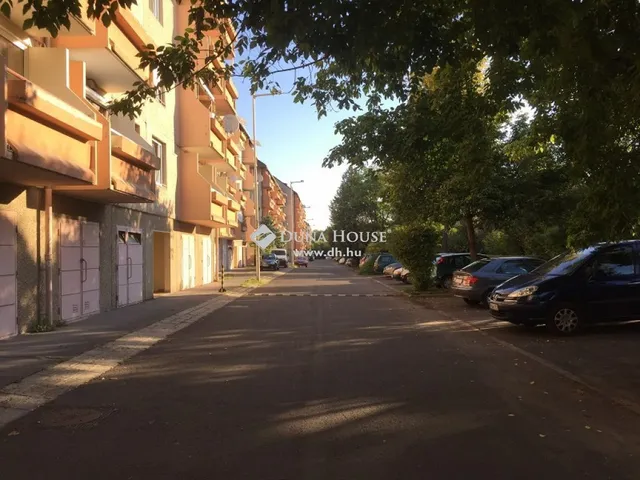 Eladó lakás Budapest XIV. kerület, Kiszugló 53 nm