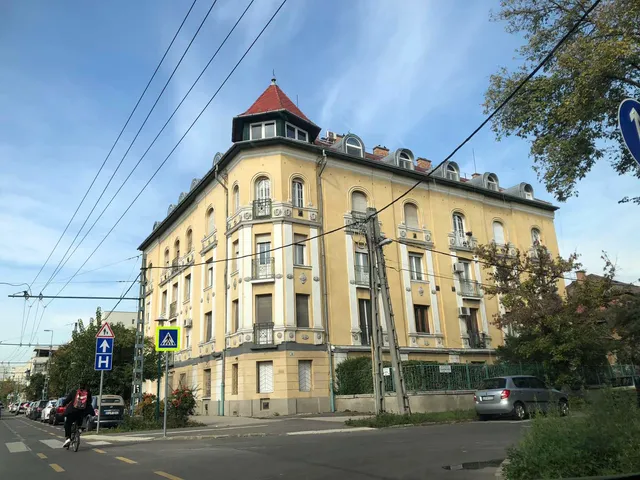 Eladó lakás Budapest XIV. kerület, Herminamező 78 nm