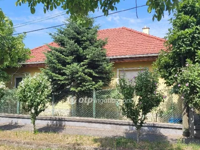 Eladó ház Budapest XVII. kerület, Rákoscsaba 153 nm