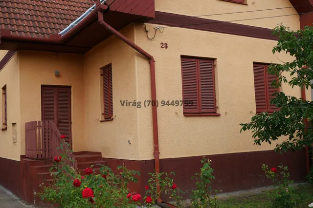 Debrecen eladó családi ház 4 szobás: 68,9 millió Ft