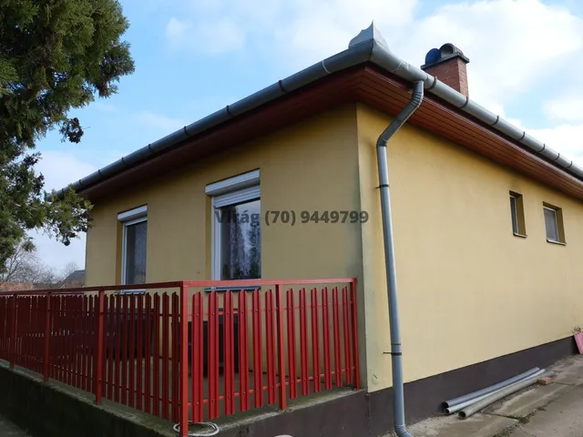 Debrecen eladó családi ház 4 szobás: 49,5 millió Ft