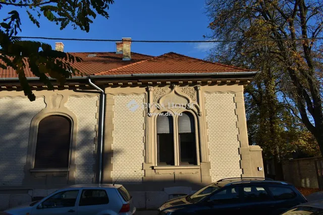 Eladó ház Budapest XV. kerület 163 nm