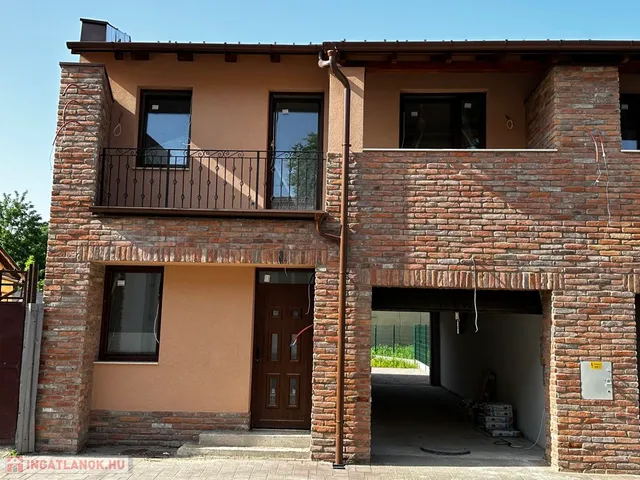 Eladó ház Debrecen, Belváros, Eötvös utca 33. 185 nm