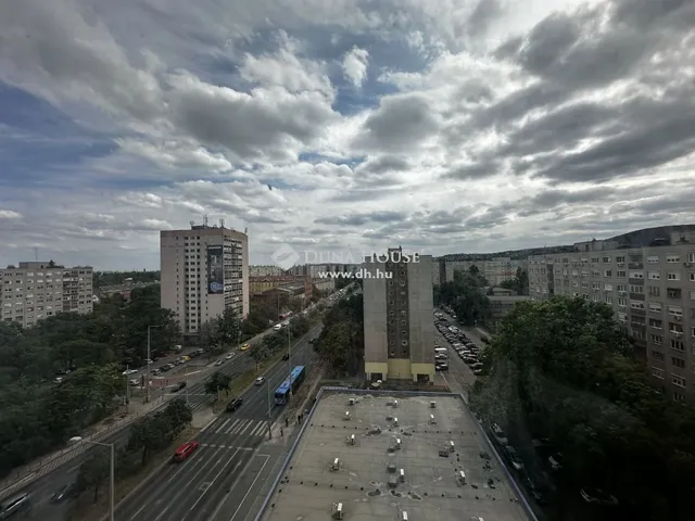 Eladó lakás Budapest III. kerület, Filatorigát 31 nm