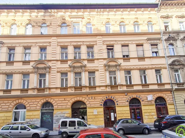 Eladó lakás Budapest VII. kerület, Dob utca 50 nm