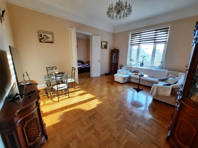 Eladó lakás Budapest VIII. kerület, Józsefváros, Koszorú utca 109 nm