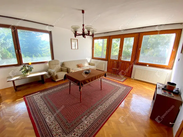 Budakeszi eladó családi ház 7 szobás: 210 millió Ft