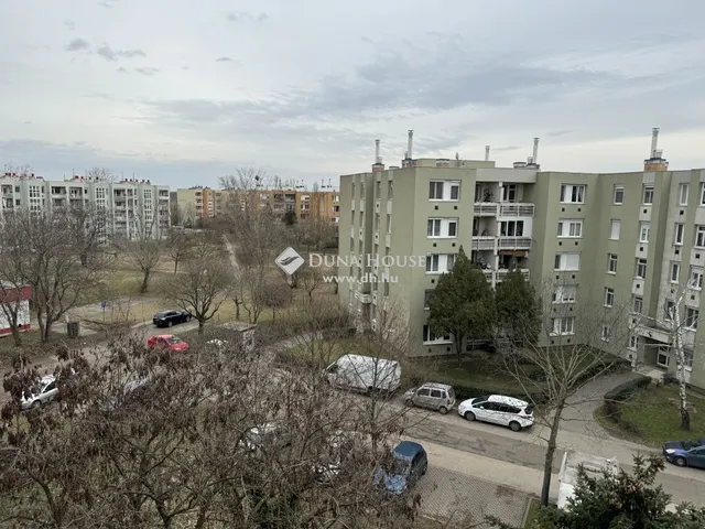 Eladó lakás Budapest XXI. kerület, Csillagtelep 63 nm