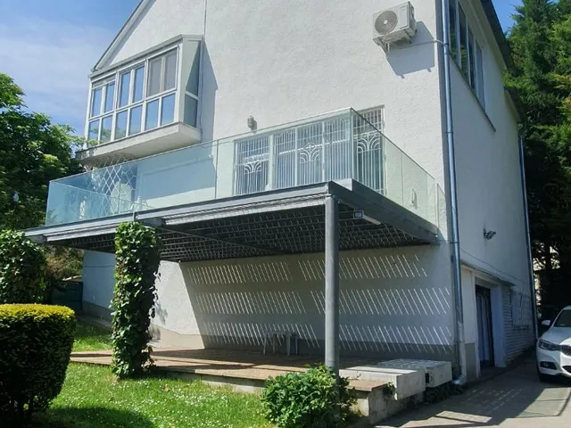 Eladó ház Budapest XII. kerület, Svábhegy 330 nm