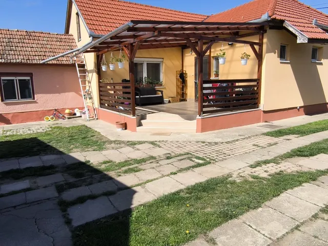 Eladó ház Debrecen, Epreskert 82 nm