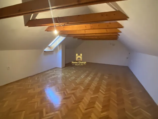 Eladó ház Budapest XVIII. kerület, Gloriett-telep 150 nm