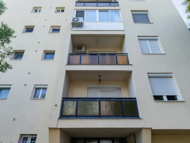 Eladó lakás Budapest XIV. kerület, Herminamező 57 nm