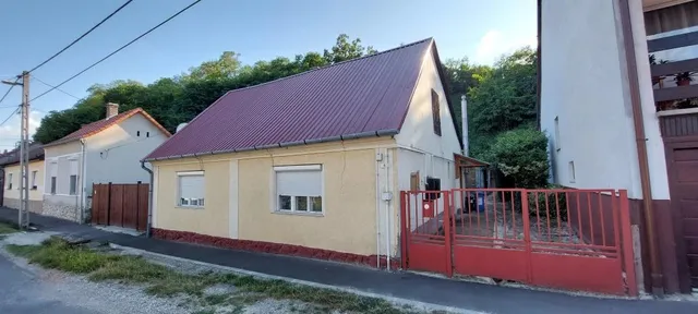 Eladó ház Kaposvár, Donner 80 nm