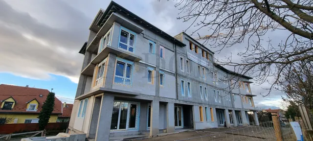 Eladó lakás Budapest XVIII. kerület, Gloriett-telep 37 nm