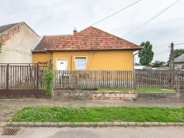Eladó ház Miskolc, Győri kapu 70 nm
