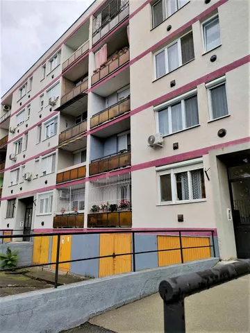 Eladó lakás Debrecen, Belváros, Barna 49 nm