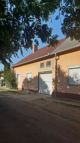 Eladó lakás Hajdúszoboszló, Móricz Zsigmond utca 210 nm