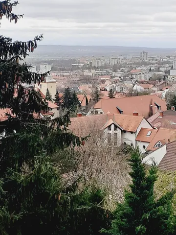 Kiadó lakás Pécs, Belváros 47 nm