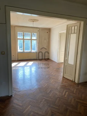 Eladó ház Budapest XII. kerület, Németvölgy 271 nm