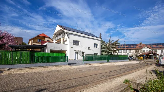 Eladó ház Budaörs 318 nm