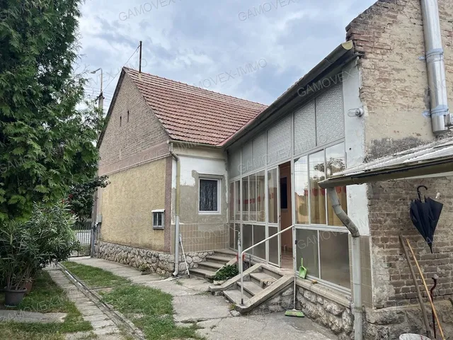 Eladó ház Dombóvár 102 nm