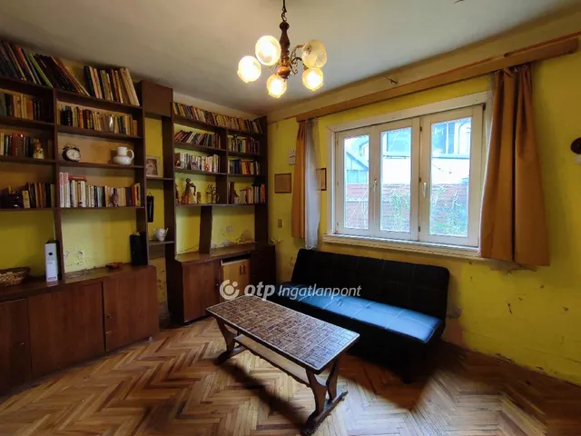 Budapest XX. kerület eladó családi ház 3 szobás: 35 millió Ft
