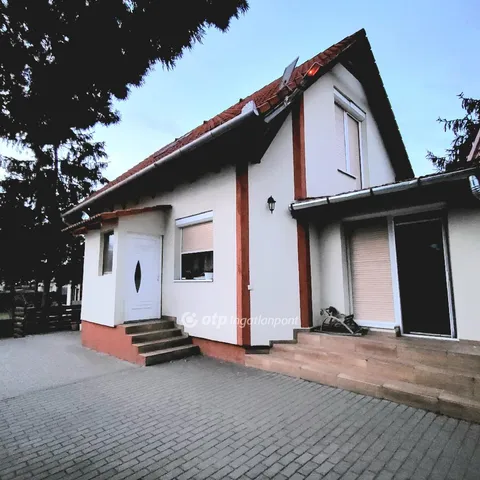 Eladó ház Debrecen, Hommokert 140 nm