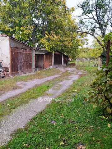 Eladó ház Győr, Csendes 90 nm