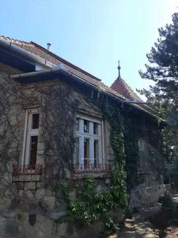Eladó ház Gyula, Fürdő 130 nm