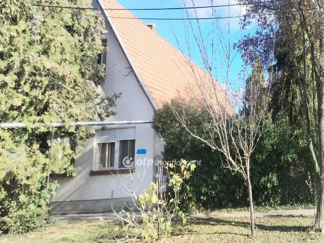 Eladó ház Gyula, Kastély 97 nm