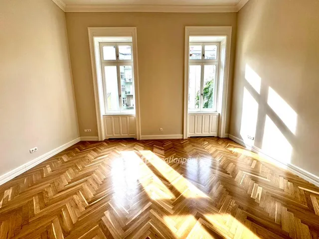Eladó lakás Budapest V. kerület, Lipótváros 111 nm