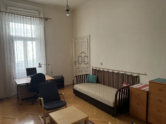 Eladó lakás Budapest VI. kerület, Diplomatanegyed 76 nm