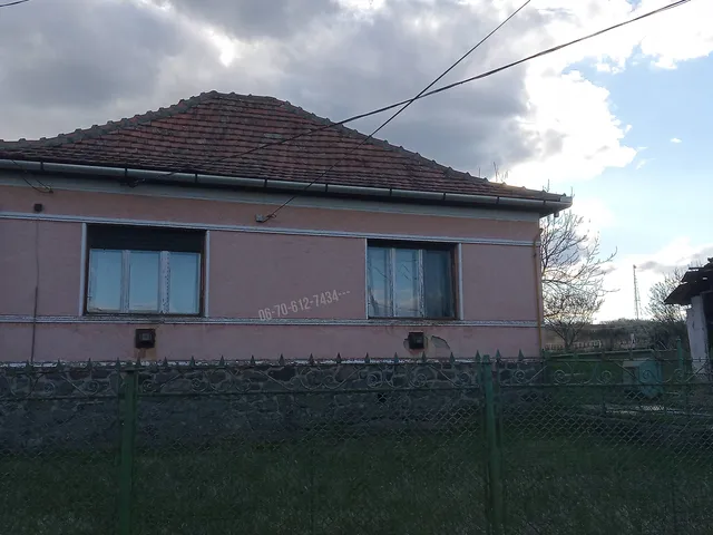 Eladó ház Vécs 110 nm