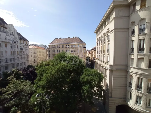 Eladó lakás Budapest VIII. kerület, Palotanegyed 72 nm