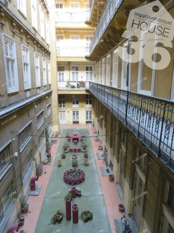 Eladó lakás Budapest VI. kerület, Diplomatanegyed 208 nm