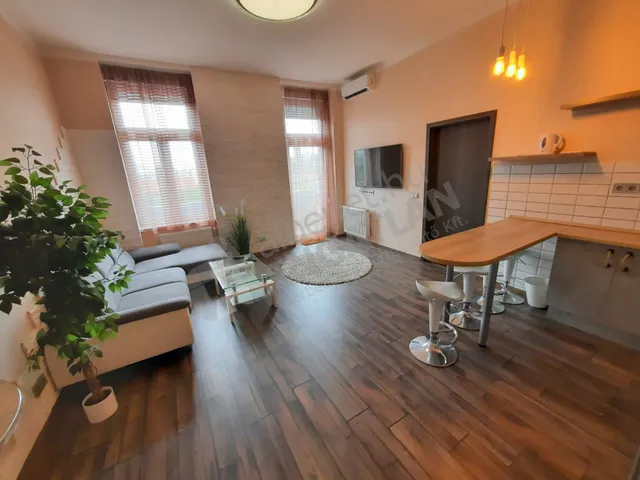 Eladó lakás Budapest VI. kerület, Podmaniczky utca 81 nm