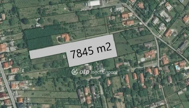 Eladó telek Pécs 7845 nm