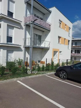 Eladó lakás Pécs, Kertváros 53 nm