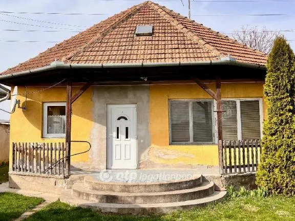 Eladó ház Pécs 90 nm